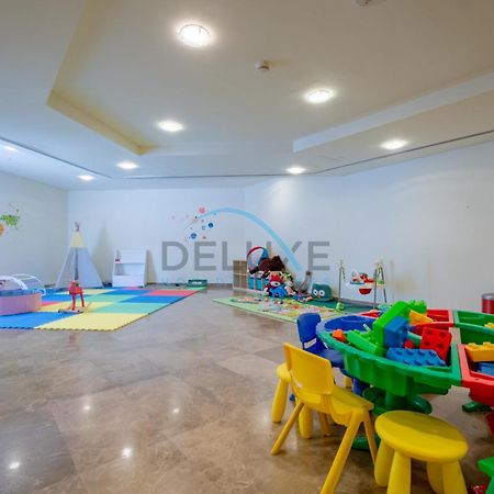 Limited Offer Book Now For A Great Rate & Comfort By Deluxe Holiday Homes Дубай Екстериор снимка