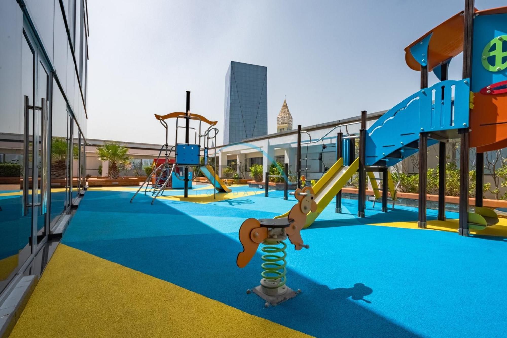Limited Offer Book Now For A Great Rate & Comfort By Deluxe Holiday Homes Дубай Екстериор снимка